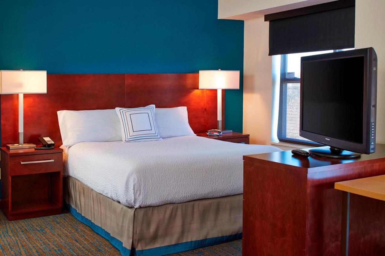 Residence Inn Minneapolis St. Paul/Roseville Exterior photo